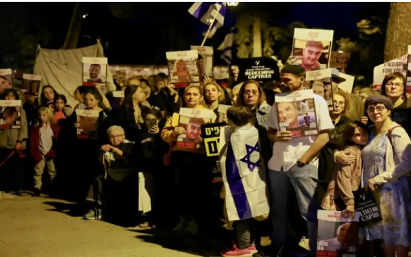 إعلام عبري: توجه نحو صفقة تبادل