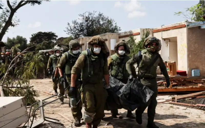 الاحتلال يعلن مقتل جندي وإصابة اثنين