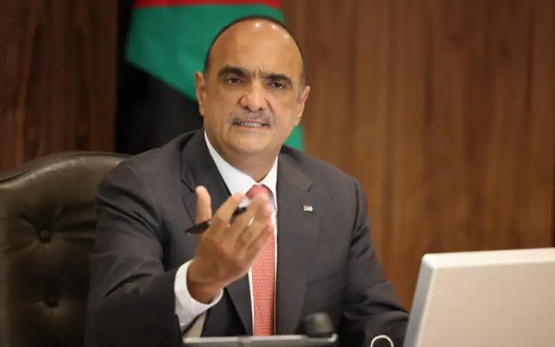 الخصاونة: نشجع على التبرع بعمل يوم