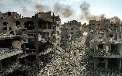 استشهاد أكثر من 100 شخص بقصف