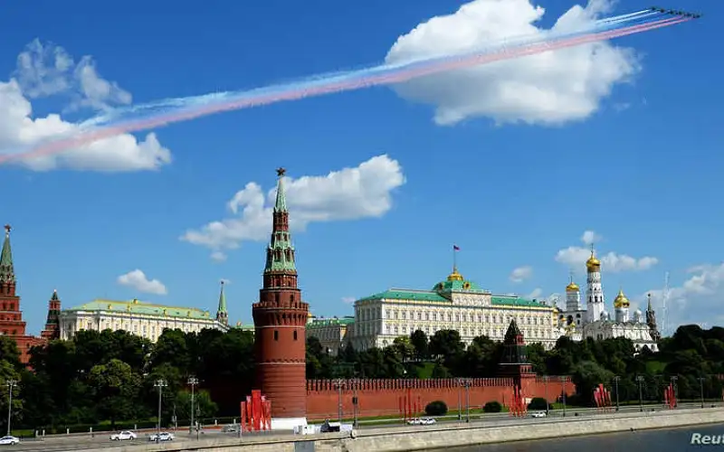 روسيا: انتهاء عمليات إجلاء مواطنينا من