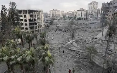 استشهاد 50 فلسطينيا بقصف بناية في