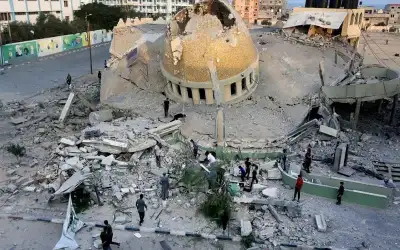 شهداء اثر قصف مسجد في رفح