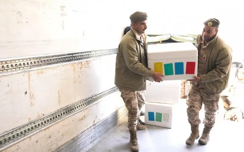 الجيش يزود المستشفى الميداني 2 في