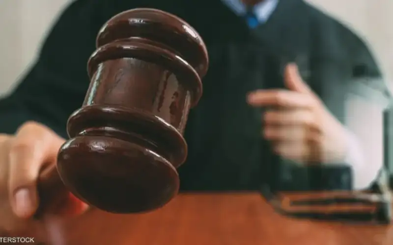 بعد 34 عاما .. اعتذار رسمي