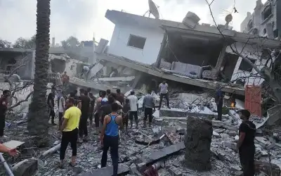 قصف لمخيم البريج واستشهاد شاب بخان