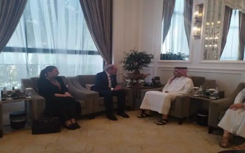 الأردن وقطر يبحثان وقف الحرب المستعرة