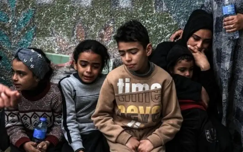 اليونيسف: 335 ألف طفل مهددون بالوفاة