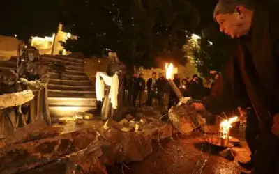 زينة الميلاد تغيب عن ساحات كنيسة
