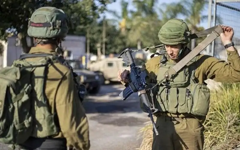 الاحتلال: مقتل جنديين بعد قصف دبابة