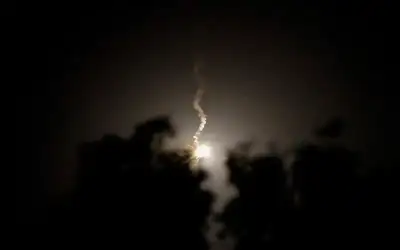 انقطاع كامل للاتصالات والانترنت عن غزة
