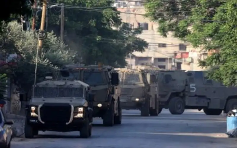الاحتلال يواصل اقتحام مدن الضفة الغربية