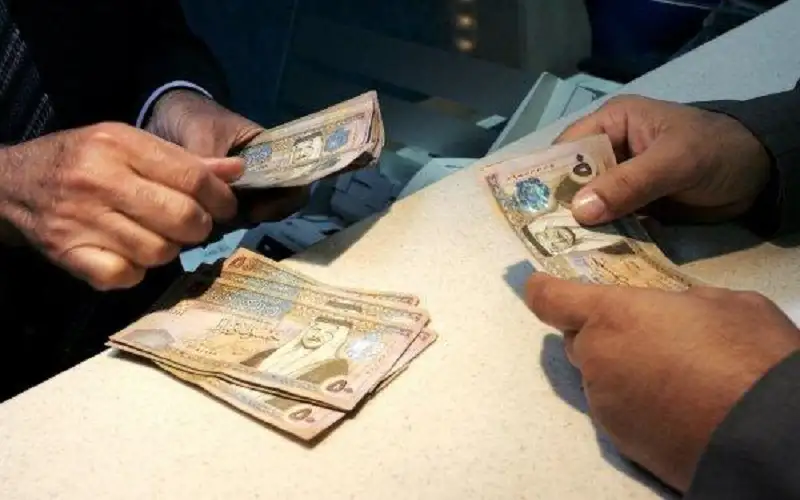 الأردن: مأمور مقسم يتقاضى 44 ألف