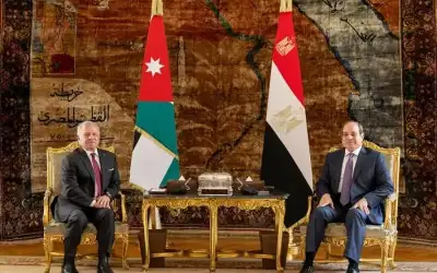 الملك والرئيس المصري يؤكدان رفضهما التام