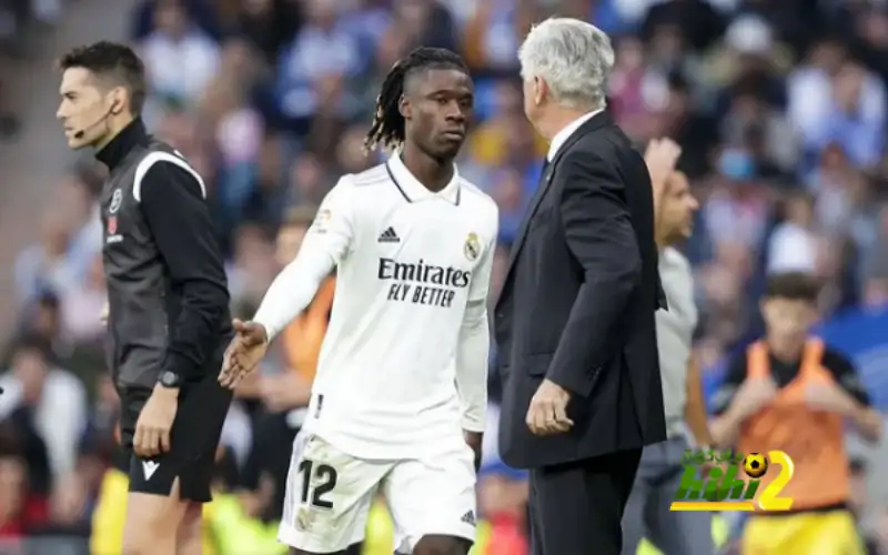 أنشيلوتي يؤجل عودة كامافينجا إلى منتصف