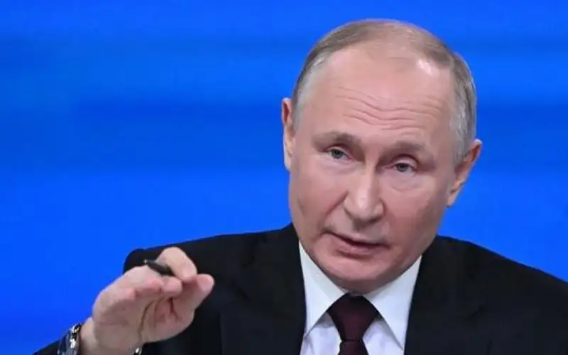 استطلاع: 79 % من الروس يثقون