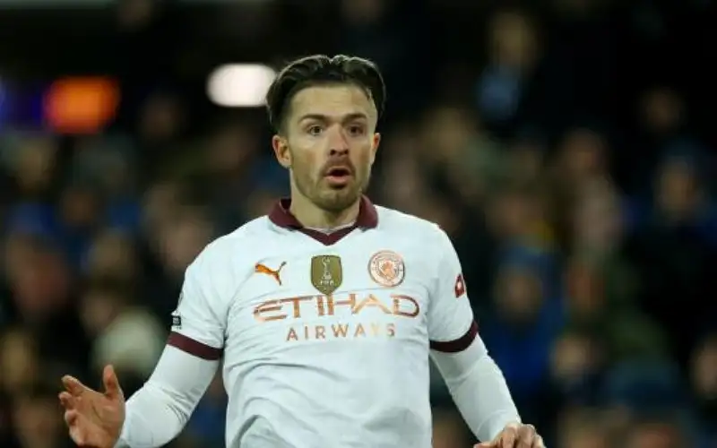 تعرض قصر نجم مانشستر سيتي للسرقة