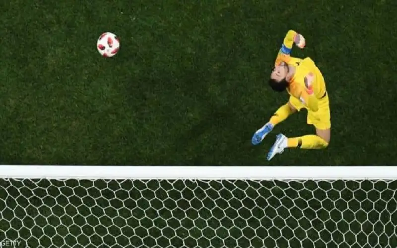 أخيرا .. لوريس يقرر مصيره بعد