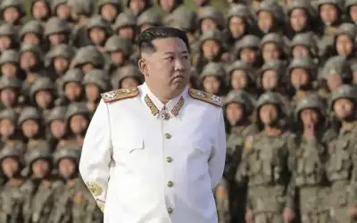 كيم يأمر جيشه بتسريع الاستعدادات العسكرية
