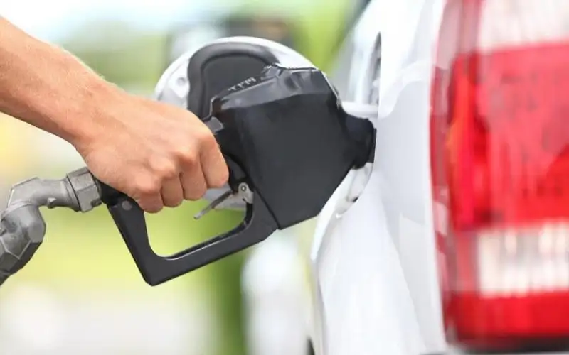 ارتفاع المحروقات في إسرائيل 28 أغورة