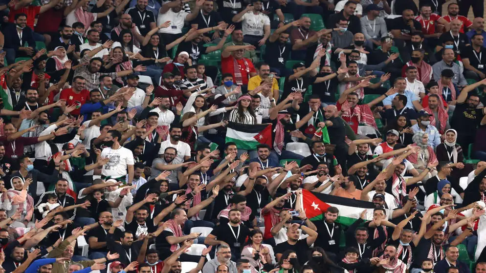 المنتخب الوطني يبدأ تدريباته في قطر