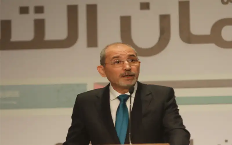 الصفدي: إشعال الضفة ولبنان هدف لإطالة