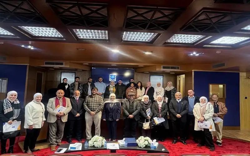 التكنولوجيا الزراعية في عمان الاهلية تنظم