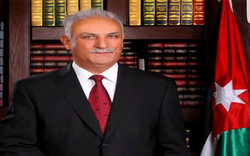 الدكتور عبد الهادي البريزات يترشح إلى