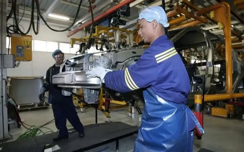 المغرب يتوقع نمو الاقتصاد بـ 2.4%