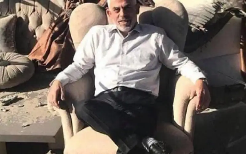 أمريكا تعرض 10 ملايين دولار مقابل