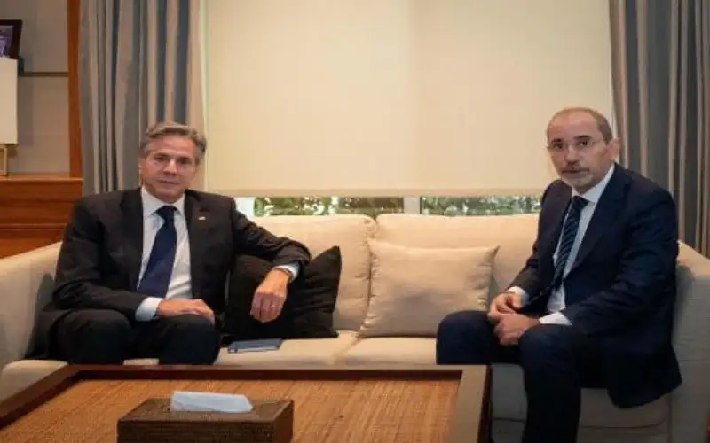 الصفدي يلتقي بلينكن في عمان الأحد