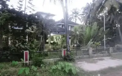 بعد وفاته وإحراق جثته .. هندي