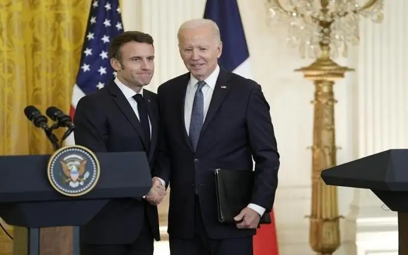 فرنسا رفضت دعم الهجمات على الحوثيين