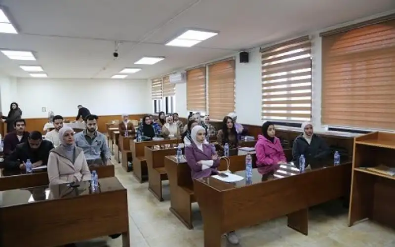 محاضرة توعوية في جامعة الزيتونة الأردنية