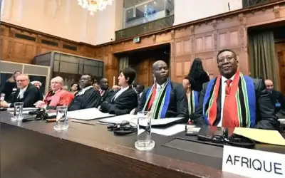 50 محاميا من جنوب أفريقيا يستعدون