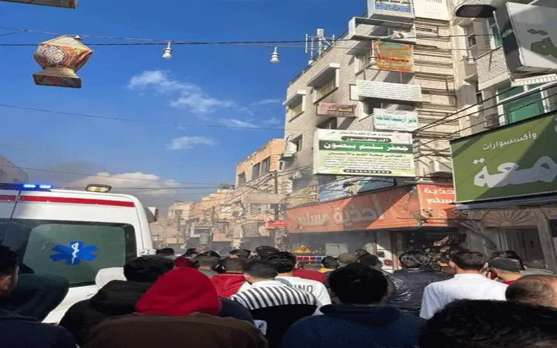 حريق بمجمع تجاري في الرمثا وإسعاف