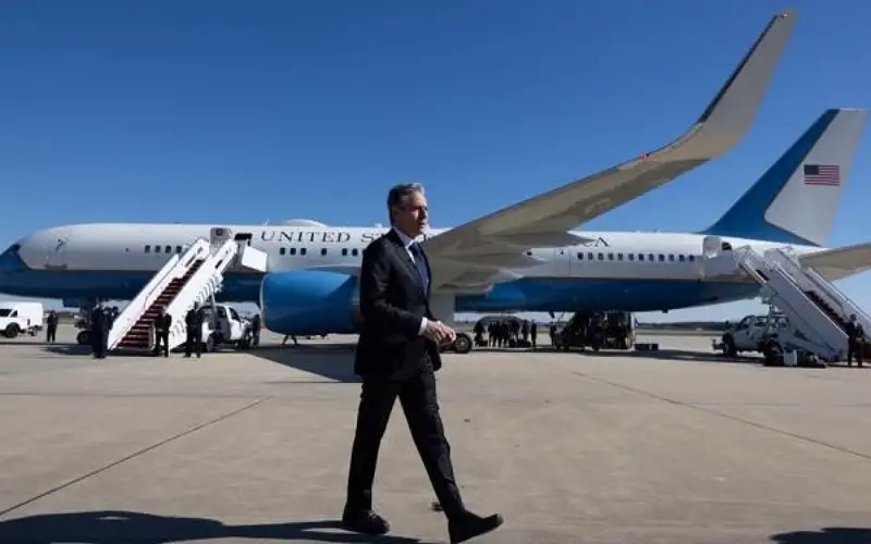 عطل خطير في طائرة بلينكن