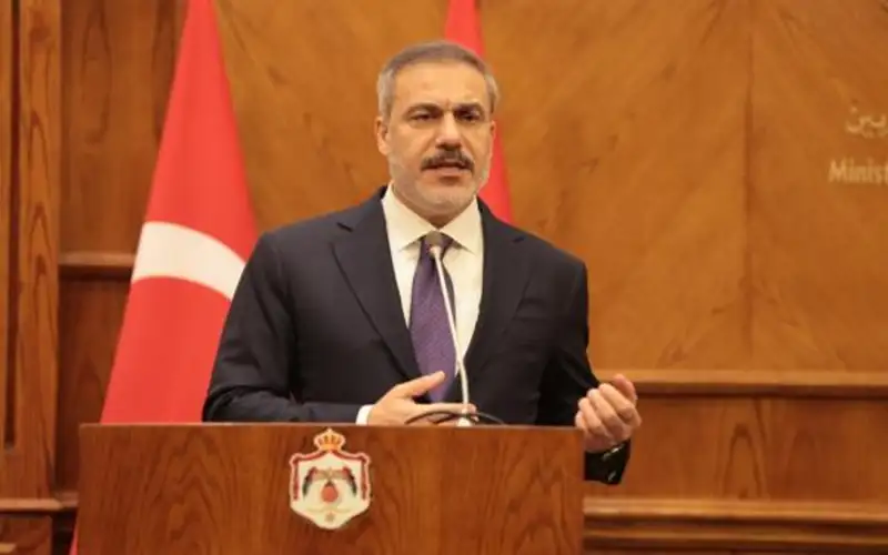 وزير خارجية تركيا: نتابع خطوات الأردن