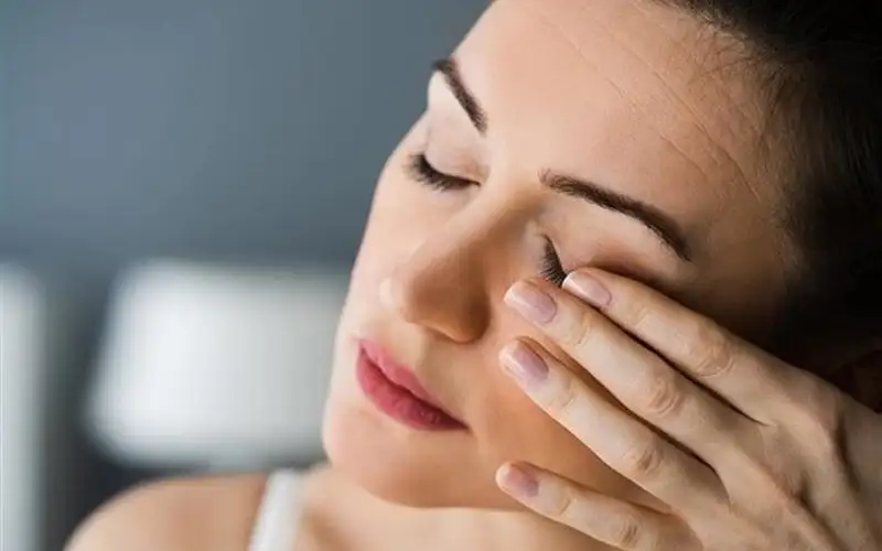 ما هي أسباب نبض العين؟