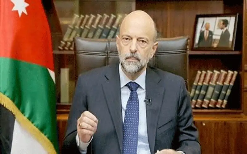 الرزاز يحذر من الذباب الإلكتروني