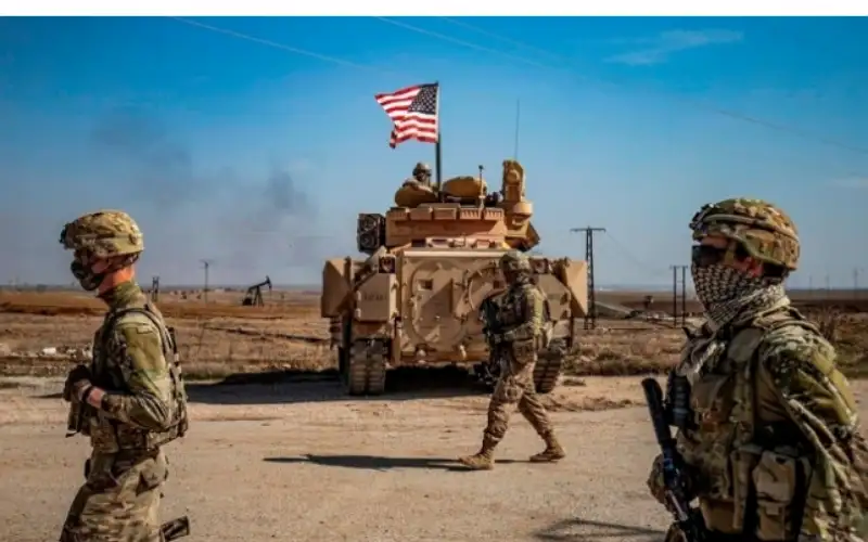 القواعد الأمريكية في سوريا تحت القصف