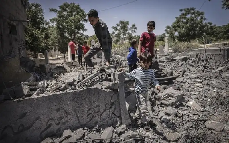 سي إن إن: الاحتلال استخدم المقابر