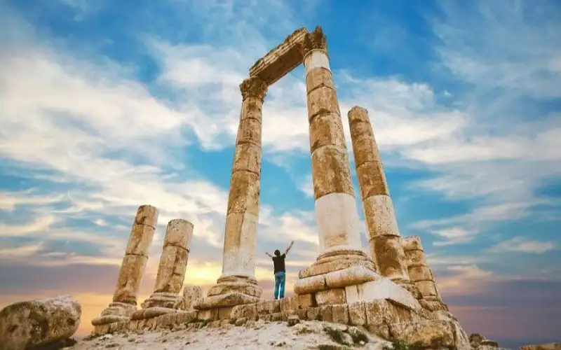 خطط لإنشاء متحفين في المدرج الروماني