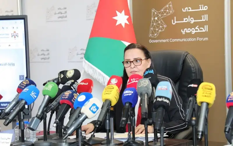 الروابدة: التعامل مع 13341 شكوى عمالية