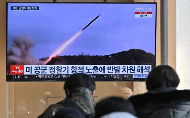 كوريا الشمالية تطلق صواريخ كروز باتجاه