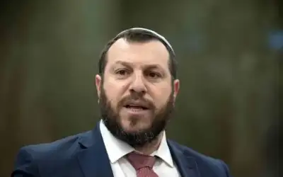وزير في حكومة الاحتلال يكرر دعوته