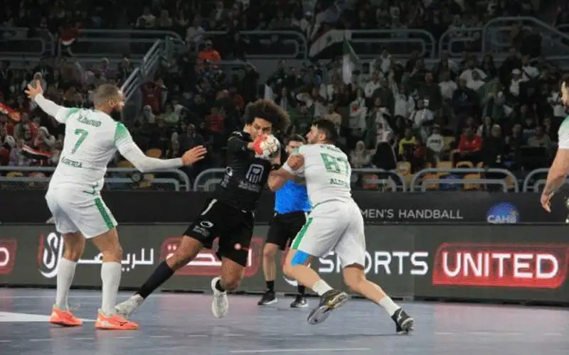 مصر تتوج بكأس الأمم الأفريقية لكرة