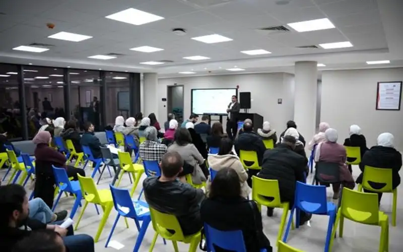 طب الأسنان في عمان الأهلية تستضيف