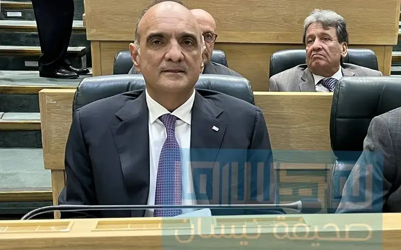 النصب والاحتيال تثير حفيظة رئيس الوزراء