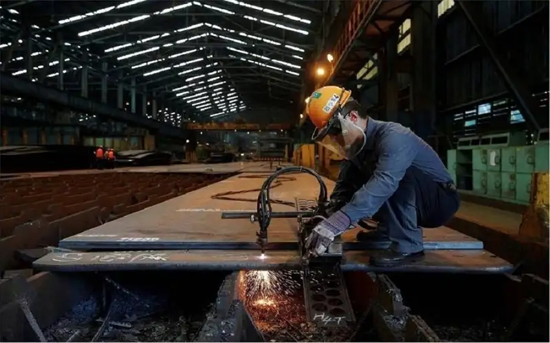 انخفاض أسعار المنتجين الصناعيين 4.31% العام